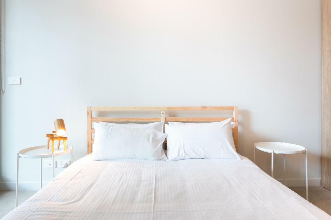 York & George: Cbd Apartment