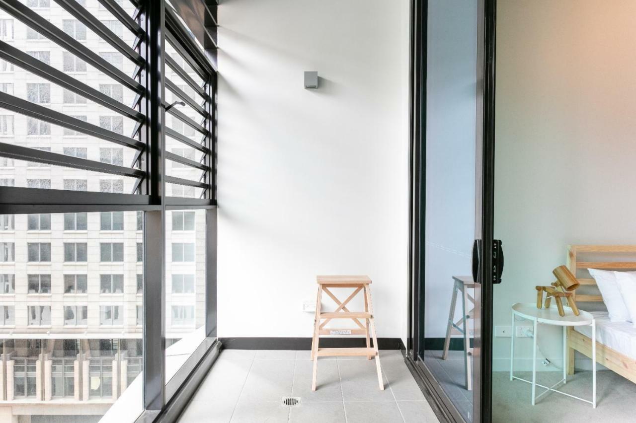 York & George: Cbd Apartment